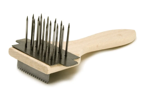 Besenkamm Holz Metal