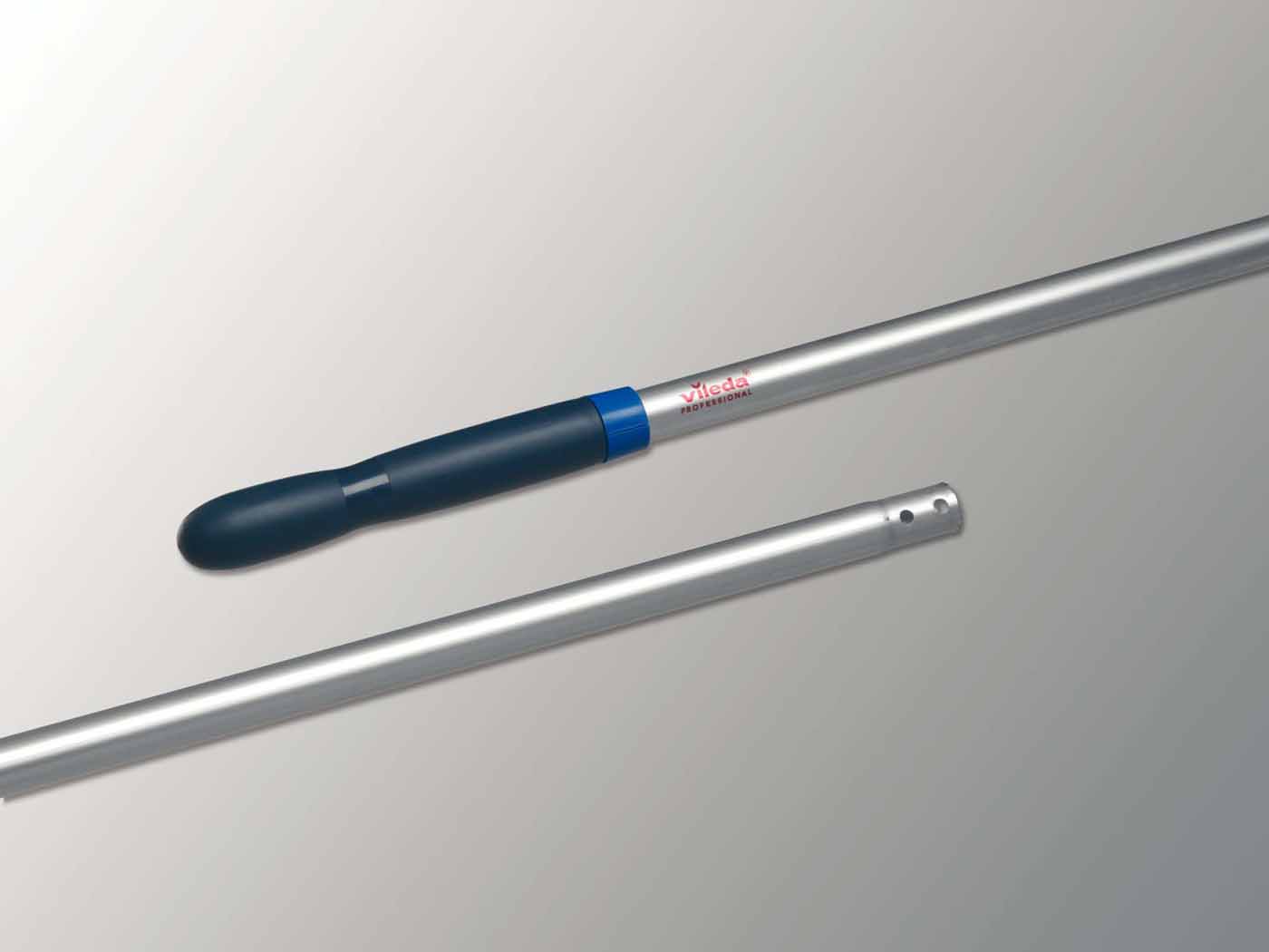 Medium-Universal_Aluminium_handle_fixed_Blu Medium-Universal_Aluminium_handle_fixed_Blu.jpg